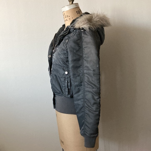 BKE Bomber Jacket | Lots of POCKETS ! | Womens sz Small | Grey | Faux Fur Hoodie - Picture 5 of 11